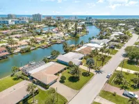 Newly remodeled. Waterfront. 7 min walk from the beach! - 4-نجوم