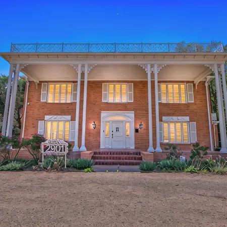 Historic Governor’s Mansion across from Texas Tech