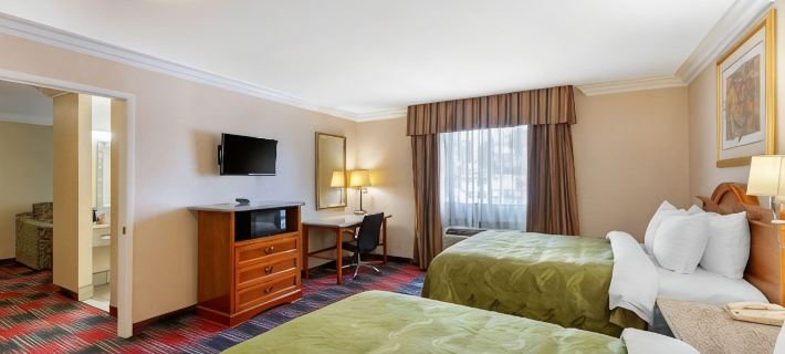 Quality Inn & Suites Oceanside Near Camp Pendleton Hotel di Oceanside