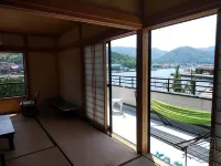 Guest House Darumaya - Hostel Hotels in Oki District