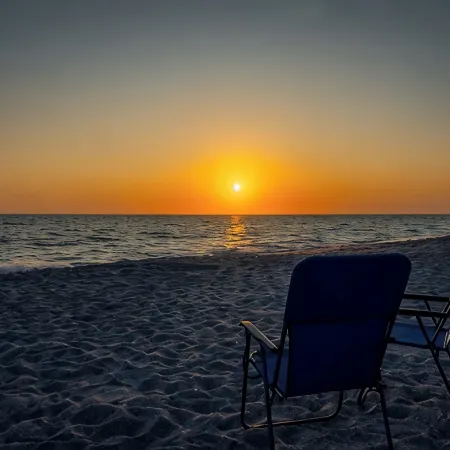 Uncrowded Beach Sunsets Just 50 Steps Away + 2 King Beds + Pac Man Arcade