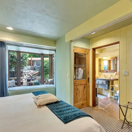 PERSONAL OASIS! Private Spa + Walkable Everywhere!