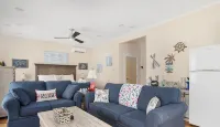 Downtown Bristol Condo Near Ferry & Waterfront - Apartments
