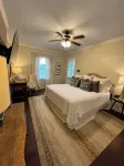 Stylish 3BR in Garden District near parks, river views, Neville High, and ULM.