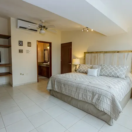 Cancun - Beach front Residence with Private Pool - Hotel Zone