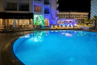 Supreme Beach İÇMELER Adults Only