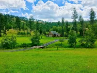 Little Elk Cottage in Vanocker Canyon - Aug. 7-17 Available for Sturgis Rally!
