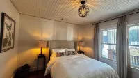 Lake Lanier, Fire Pit, Fishing, Boating, Short Walk To Lake, Bring Your Boat! - 3-Star