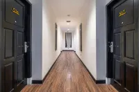 OYO 848 Hotel Sutomo - พร้อมอาหารเช้า