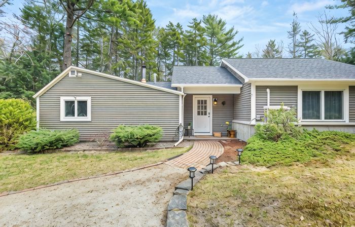 Tranquil View Cottage & Cabin, Pet Friendly with Wifi