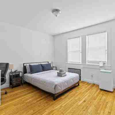 Totally Renovated 3Br Apartment Rooms