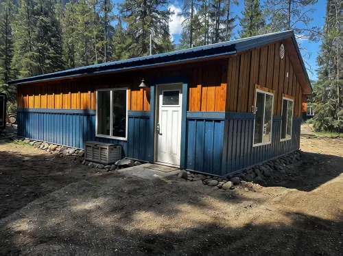 Entire Cabin at Woody Falls Trailhead in Cooke City - Alppimaja