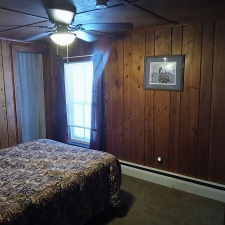 A  Clean and Cozy Centrally Located Pet Friendly Rental .Walk to All Amenities