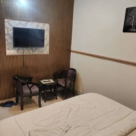 Hotel Satya
