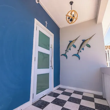 Deymar Front Beach House