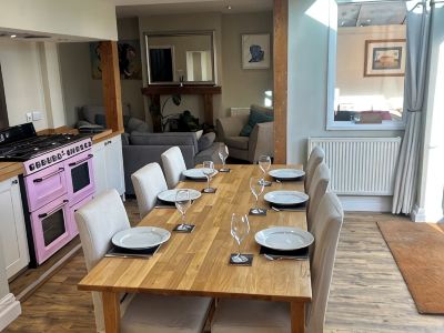 Beautiful home in Birdham, minutes to the beach