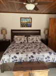 Delightful centrally located Simpson Bay Yacht Club condo. - Pools