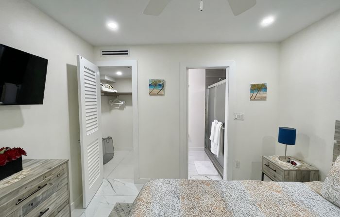 Andy's Inn 2 Bamboo Studio Suite - Charming Studio with beach access