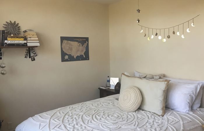 Sweet and spacious mountain view home w/fireplace!