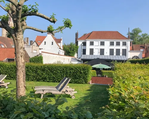 Hotel Montanus Hotels near Gruuthuse Museum