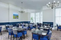 The Marine Hotel - Parking