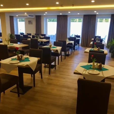 Trip Inn Conference Hotel & Suites