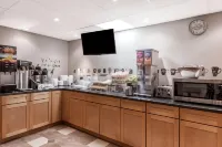 Super 8 by Wyndham Schenectady/Albany Area - breakfast