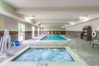 Comfort Suites at Virginia Center Commons