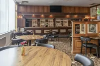 Russ Hill Hotel - 3 звезды