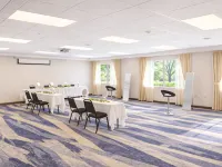Comfort Suites Hotels in Elgin