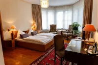 Parkhotel Unter den Linden - Parking