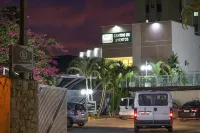 Hotel Serra de Jundiaí - parking