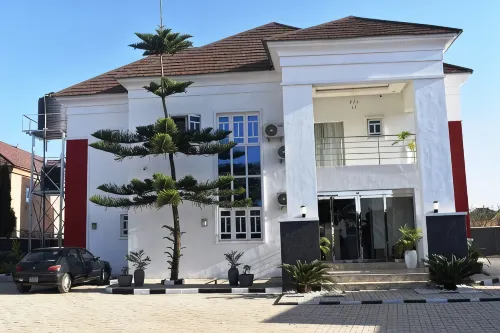 Hotel by Luxury l'Auberge