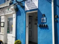 The Seafront Inn Holyhead Hotele w pobliżu South Stack Lighthouse