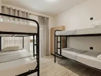 Roquerol Hostel Gracia Hotels near Verdaguer