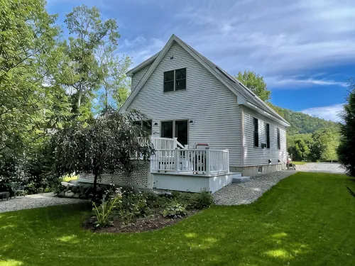 Charming Camden Home in a quiet and convenient location - 3-Star