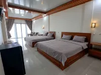 Family Stay Beach View at Omah Sundak 3 Hotels in Tepus