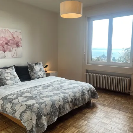 Nice Apartment, lake view, 3 bedrooms, Floor 1