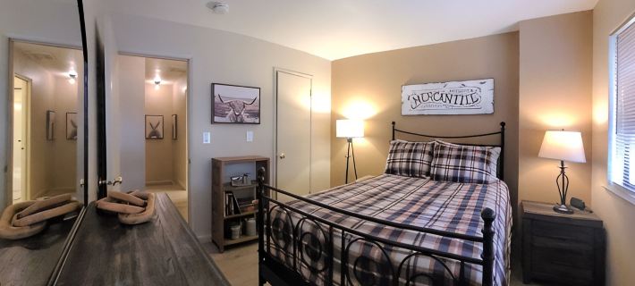 Cozy condo in Sparks, NV close to dining, shopping, and entertainment. Hotels in Sparks