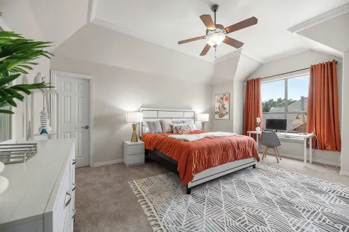 1 mi to AT&T / King Beds / Game-room / Study Desks - 4つ星