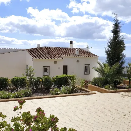 Detached Villa with 2 Bedrooms, Private Pool and special Panoramic Sea Views