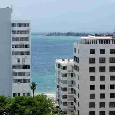 GORGEOUS 2BD/2 BATH ON THE BEACH! DESIGNER APT.LUX! BEST LOCATION. Others