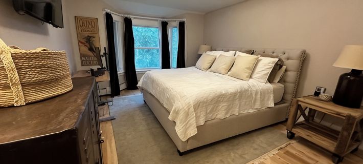 Ski-In/Ski-Out Hike and Swim Okemo Luxury Rustic Condo Hotels in Ludlow