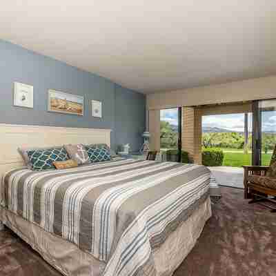 Wapato Point Halmalka Condo 510B 3 Bed 2 Bath Sleeps 8, Lake Views, Next to Pool Rooms