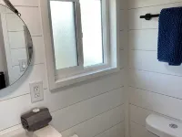 The Eagle's View - Tiny Home 4 Hotels in Bellevue