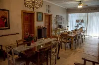 Mirabel Guesthouse - Homestays