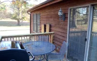3  Minutes to Giant City - 6 Minutes to SIU - 4 Minutes to Shawnee Winetrail! - Chalets