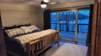 伍曼湖全新建成的私人小屋，配有獨立的穀倉風格上下鋪宿舍小屋 - 木屋