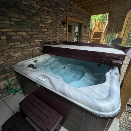 "Scenic Solitude" - A great place to experience Hocking Hills !!!