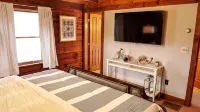 Cozy Mountain Top Log Cabin In Hocking Hills! Pet- Friendly! - Boutique